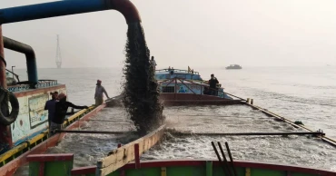 নরসিংদীতে কৃষকদের জমির মাটি কেটে নেওয়ার অভিযোগ বিএনপি নেতার বিরুদ্ধে