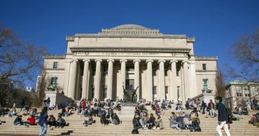 ‘ফিলিস্তিনপন্থি’ বিক্ষোভে অংশ নেওয়ায় শিক্ষার্থীদের বহিষ্কার করল কলাম্বিয়া বিশ্ববিদ্যালয়