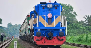 রাবি শিক্ষার্থীদের অবরোধ প্রত্যাহার, ৯ ঘণ্টা পর ট্রেন চলাচল শুরু