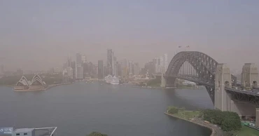 সিডনির বায়ুদূষণ চরমে, জরুরি স্বাস্থ্য সতর্কতা জারি