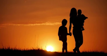 ডিভোর্স: কেমন আছেন ঢাকার একক মায়েরা