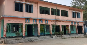 আস্থার সংকট: ফেনীর ১৮০ সরকারি প্রাথমিকে শিক্ষার্থী খরা