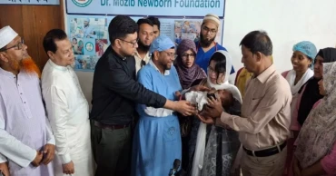 ডাস্টবিনে কুড়িয়ে পাওয়া শিশু পেল মায়ের কোল