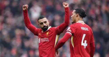 উলভসকে হারিয়ে ফের ব্যবধান বাড়িয়ে নিল লিভারপুল