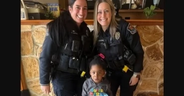 মাকে ধরিয়ে দিতে পুলিশ ডাকল ৪ বছরের শিশু!