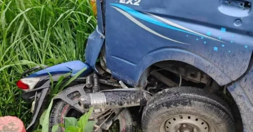 টাঙ্গাইলে পিকআপ-মোটরসাইকেলের সংঘর্ষে নিহত ৩