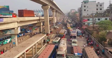 ঈদযাত্রায় গাজীপুরে যাত্রীদের ঢল, অতিরিক্ত ভাড়া আদায়ের অভিযোগ