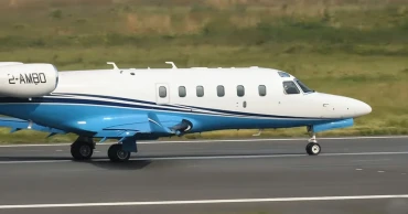 হাদিকে নিয়ে সিঙ্গাপুরের পথে এয়ার অ্যাম্বুলেন্স