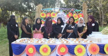 চুয়াডাঙ্গায় এতিম শিশুদের নিয়ে পিঠা উৎসব