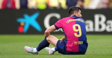 গুরুত্বপূর্ণ সময়ে লেভানডোভস্কির চোট, বিপদে বার্সেলোনা