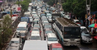 টানা আন্দোলন-বৃষ্টিতে রাজধানীবাসীর ভোগান্তি চরমে