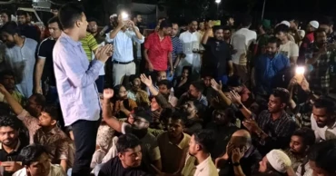 আওয়ামী লীগ নিষিদ্ধের দাবিতে যমুনার সামনে ছাত্র-জনতার অবস্থান