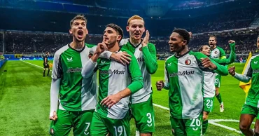 এসি মিলানকে প্লে-অফ থেকে বিদায় করে শেষ ষোলোয় ফেয়েনুর্ড