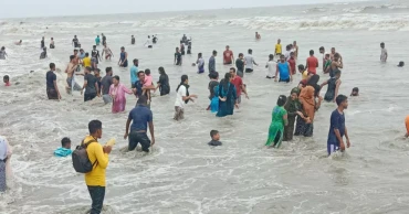 কুয়াকাটা সৈকতে গোসলে নেমে পর্যটকের মৃত্যু