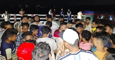 গড়াই সেতু থেকে নদীতে ঝাঁপ তরুণীর, ’পালিয়েছেন’ স্বামী
