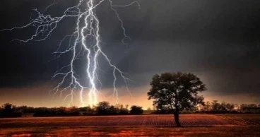 সিলেটে বজ্রপাতে জেলে নিহত