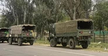 সেনাবাহিনীর গাড়িবহরের কামানের ধাক্কায় প্রাণ গেল পথচারীর