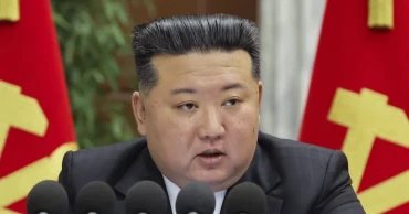 চীনে সামরিক কুচকাওয়াজে যোগ দেবেন কিম জং উন