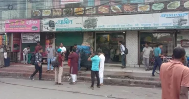 দুই মালিকপক্ষের রেষারেষিতে রাজশাহী থেকে দূরপাল্লার বাস চলাচল বন্ধ