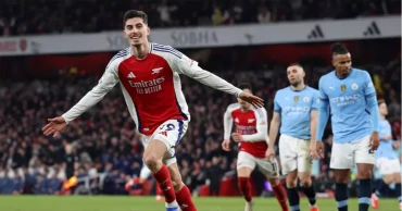 সিটিকে বিধ্বস্ত করে লিভারপুলের ওপর চাপ অব্যাহত রাখল আর্সেনাল