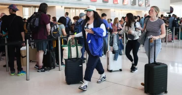 যুক্তরাষ্ট্রে ভ্রমণ নির্দেশিকা কঠোর করল ইউরোপ