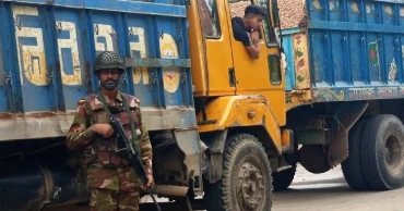 সিলেটে যৌথ বাহিনীর অভিযানে ৩৫ হাজার ঘনফুট পাথর উদ্ধার