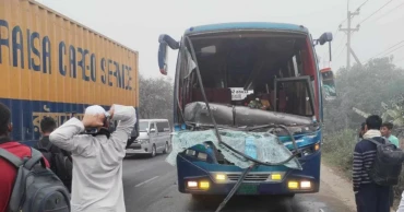 কুমিল্লায় মহাসড়কে কুয়াশায় ৮ গাড়ির সংঘর্ষে আহত ১৫