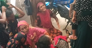 রাইস কুকারে রান্নার সময় বিদ্যুতায়িত হয়ে মা-মেয়ে নিহত