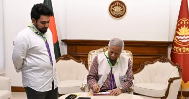 মাতৃভাষা দিবস: স্মারক ডাকটিকিট অবমুক্ত করলেন প্রধান উপদেষ্টা