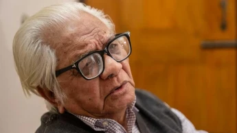 বদরুদ্দীন উমর আর নেই