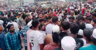 টানা পঞ্চম দিনের মতো ঢাকা-বরিশাল মহাসড়ক অবরোধ, যাত্রীদের ভোগান্তি চরমে