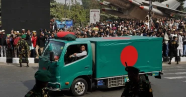 খালেদা জিয়ার মরদেহ মানিক মিয়া অ্যাভিনিউয়ের দিকে