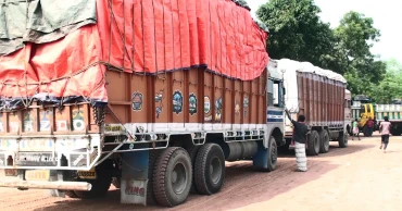 সোনামসজিদ দিয়ে দেশে ঢুকল ১০০ টন ভারতীয় পেঁয়াজ