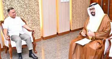 বাণিজ্য-বিনিয়োগ বাড়াতে প্রধানমন্ত্রীর সঙ্গে আমিরাতের রাষ্ট্রদূতের বৈঠক