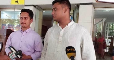 দুদক চেয়ার‌ম্যানের সাথে সাক্ষাৎ সারজিস-হাসনাতের, ‘অতি গোপনীয়’ অভিযোগ