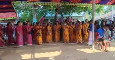 বৈসাবিকে ঘিরে বিলুপ্তপ্রায় ঐতিহ্যবাহী খেলাধুলা ফেরাতে মারমাদের উদ্যোগ