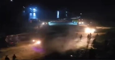 বালু উত্তোলন ও সাইট দখল নিয়ে জাফলংয়ে ২ গ্রুপের সংঘর্ষ, আহত ২০