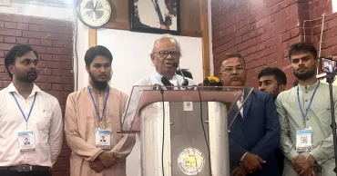 রাজনৈতিক দলগুলো বোঝাপড়ার মধ্যে না থাকলে গণতন্ত্র আবারও বিপন্ন হবে: রিজভী