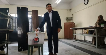 অবাধ ও সুষ্ঠু ভোটের আশা সেনাপ্রধানের, ভোটারদের নির্ভয়ে ভোট দেওয়ার আহ্বান