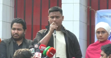 গণভবনে কে বসবেন, সেই সিদ্ধান্ত দিল্লি থেকে আসবে না: হাসনাত