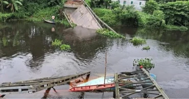 বেইলি সেতু ধসে মতলব-দাউদকান্দি সড়ক যোগাযোগ বিচ্ছিন্ন, দুর্ভোগে কয়েক উপজেলার মানুষ