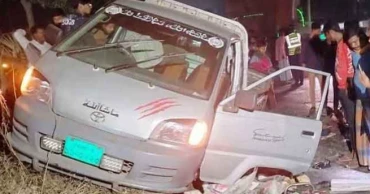 ফেনীতে কাভার্ডভ্যানের সঙ্গে পিকআপের সংঘর্ষে ৫ শ্রমিক নিহত