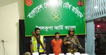 শৈলকূপায় সেনা অভিযানে অস্ত্র, অস্ত্র তৈরির সরঞ্জাম উদ্ধার, আটক ১