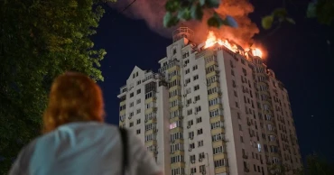 Putin plays down Russia's fuel shortages as attacks on Ukraine continue