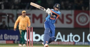 India outclasses SA by 7 wickets to go 2-1 up in T20 series