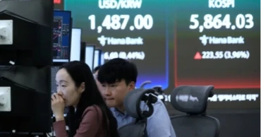 Asian shares rise, oil slips despite Iran attacks