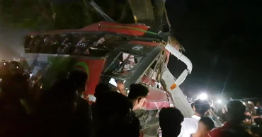 3 die, 25 hurt in Cumilla road crash