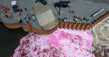 Ocean dumping or climate fix? Industry bets on ocean carbon