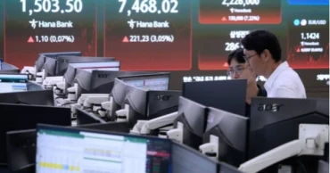 Asian stocks mixed, oil prices fall as Iran-US tensions intensify