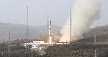 Chinese researchers use Earth science satellite to monitor offshore oil, gas platforms